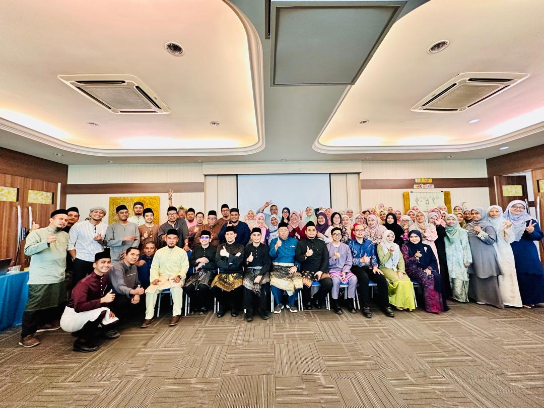 Sesi Libat Urus Pengurusan Bersama Warga Fakulti Teknologi Kejuruteraan Awam berkenaan Hala Tuju Hal Ehwal Akademik &amp; Antarabangsa, Penyelidikan &amp; Pengajian Siswazah dan Hal Ehwal Pelajar &amp; Alumni pada 8 April 2026 bertempat di Dewan Bankuet UMPSA Gambang